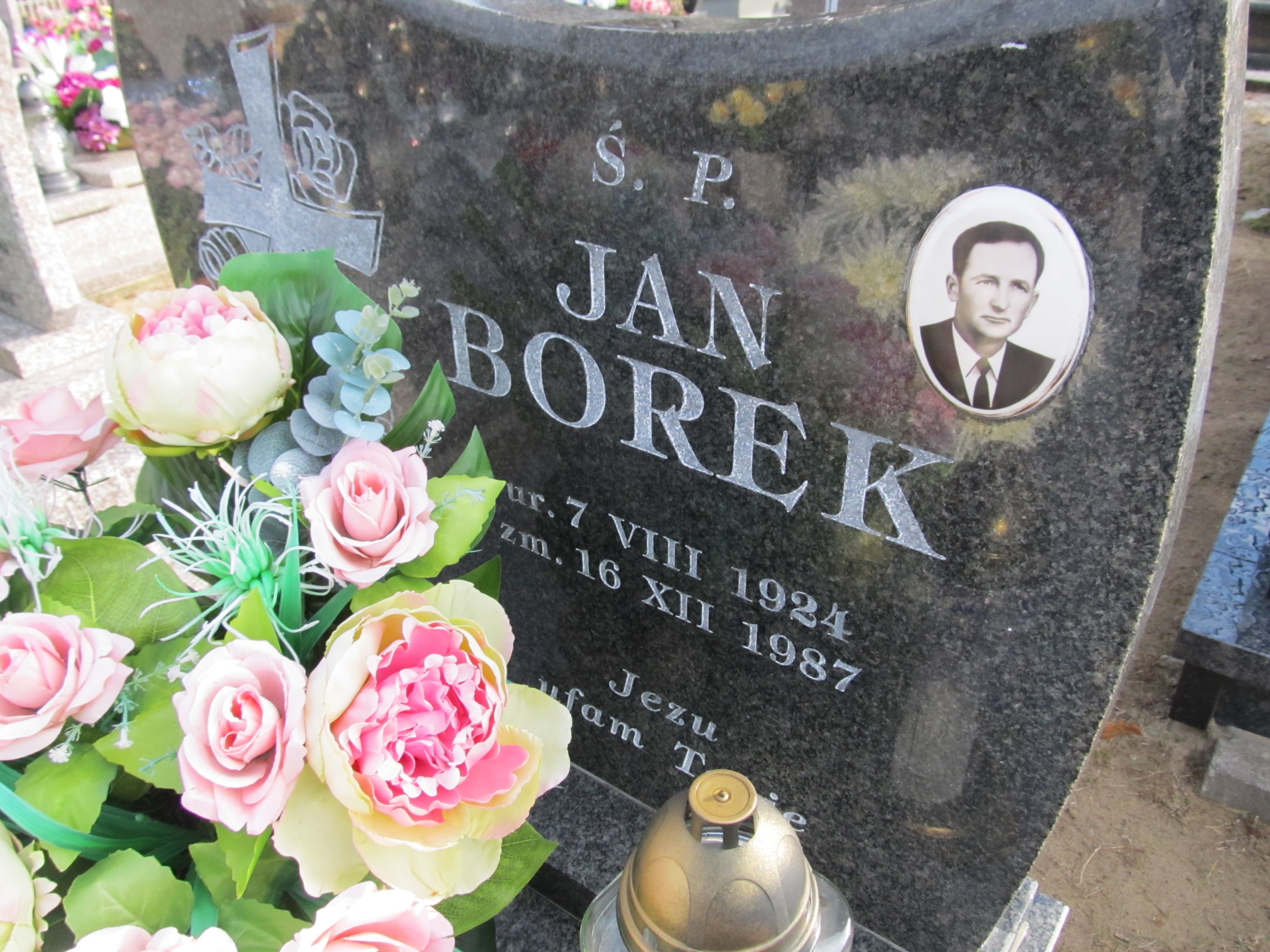 Jan Borek 1924 Luchów Górny - Grobonet - Wyszukiwarka osób pochowanych